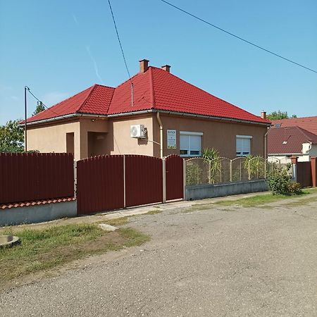 Bandi Vendeghaz Appartement Verpelét Buitenkant foto