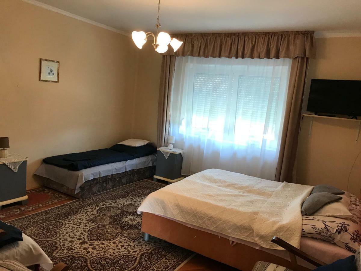 Bandi Vendeghaz Appartement Verpelét Buitenkant foto